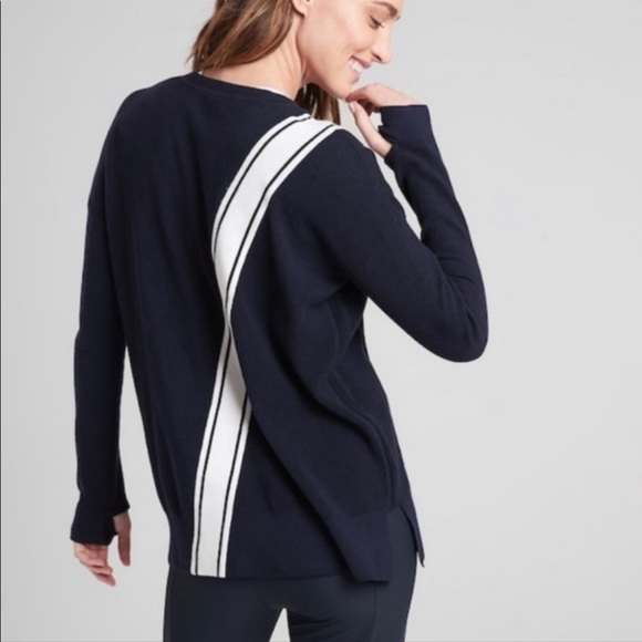 Athleta Streetwise Sweater, Size Medium - Picture 2 of 4